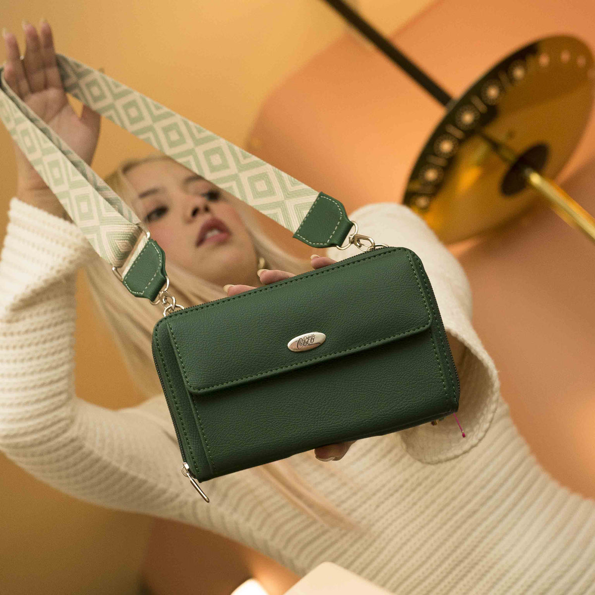 Mini Cartera Elena ✨🤍
